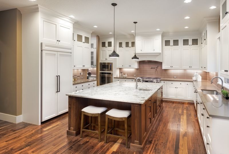 Oak Cabinet Remodeling in Muncie, IN